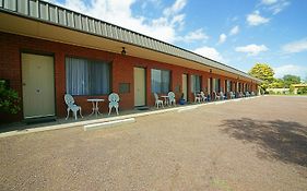 Nicholas Royal Motel - No Pets Allowed